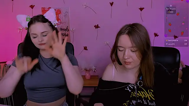 Snapshot of miss_courtney_ chatting on March 31, 9:21 am miss courtney online show from March 31, 9:21 am