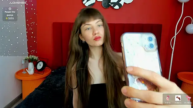 Snapshot of AgnesBeautiful chatting on April 23, 8:57 am AgnesBeautiful online show from April 23, 8:57 am