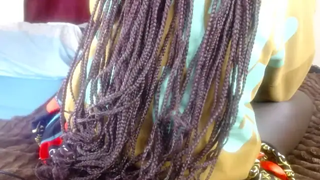 Snapshot of Africanbabe_ chatting on March 21, 9:51 pm Africanbabe online show from March 21, 9:51 pm