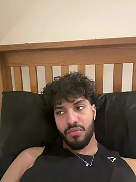 Snapshot of cutecupid chatting on March 10, 6:29 am cutecupid online show from March 10, 6:29 am