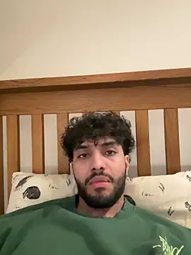 Snapshot of cutecupid chatting on March 25, 8:53 am cutecupid online show from March 25, 8:53 am