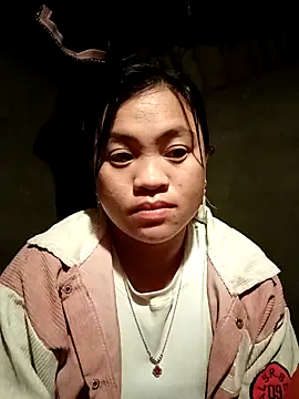 Mayxinh love online show from March 15, 11:00 pm