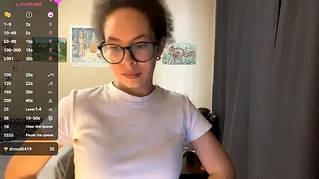 Selena blom online show from March 19, 11:36 am