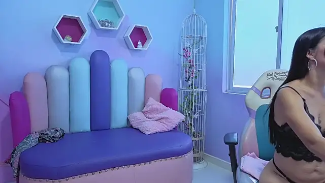 LESLY PALMEER online show from March 30, 7:37 pm