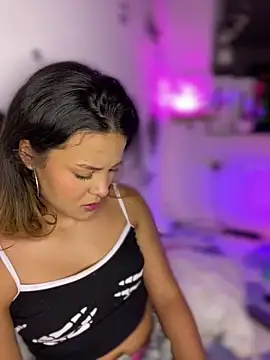 Ame Desire online show from April 20, 11:50 pm