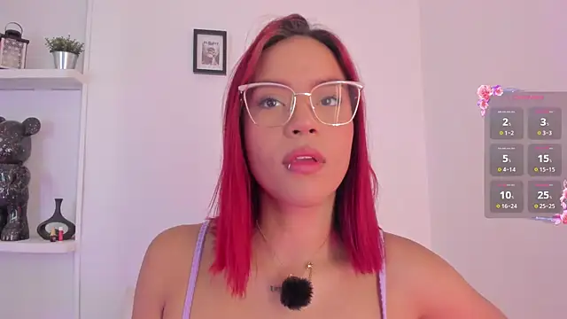 Im Scarlett  online show from May 7, 7:08 pm
