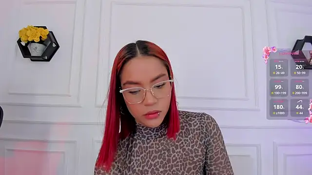 Im Scarlett  online show from May 11, 7:22 pm
