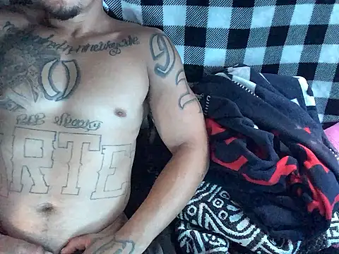 Snapshot of Donkie909 chatting on March 23, 8:57 pm Donkie909 online show from March 23, 8:57 pm