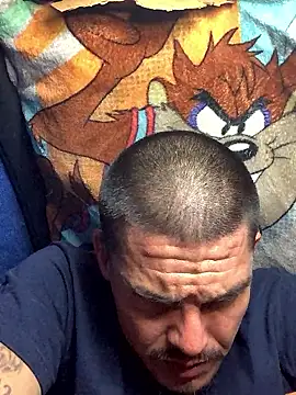 Snapshot of Donkie909 chatting on March 25, 4:07 am Donkie909 online show from March 25, 4:07 am