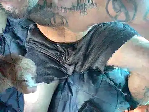 Snapshot of Donkie909 chatting on March 25, 10:38 pm Donkie909 online show from March 25, 10:38 pm