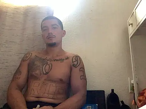 Snapshot of Donkie909 chatting on March 31, 6:52 pm Donkie909 online show from March 31, 6:52 pm