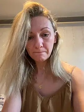 Secret Ladyx online show from March 28, 5:40 am