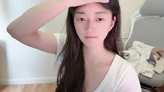Snapshot of jinxiyao01 chatting on May 31, 2:31 am jinxiyao01 online show from May 31, 2:31 am