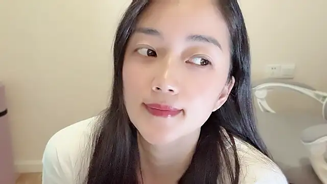 Snapshot of jinxiyao01 chatting on June 2, 8:38 am jinxiyao01 online show from June 2, 8:38 am