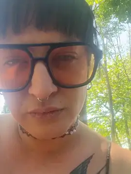 Xlilli69X online show from April 25, 12:19 pm