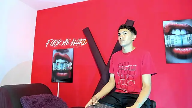 SKYN MAN online show from March 5, 1:34 am