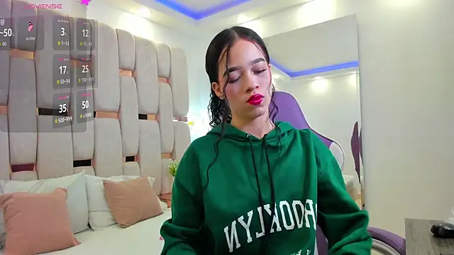 georgina kloss  online show from March 27, 5:01 pm