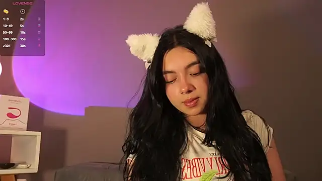 Snapshot of Im_Elaris chatting on March 16, 2:32 pm Im Elaris online show from March 16, 2:32 pm