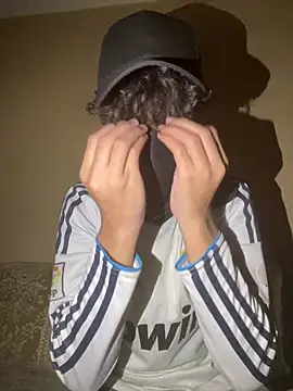 Snapshot of CodingRemotion chatting on March 19, 8:02 pm CodingRemotion online show from March 19, 8:02 pm