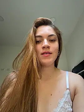 EvaBrown  online show from March 12, 7:09 pm