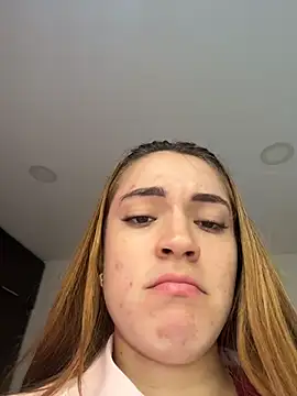 EvaBrown  online show from March 27, 3:34 pm