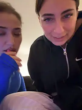 CuteJuliaa online show from April 2, 8:50 pm