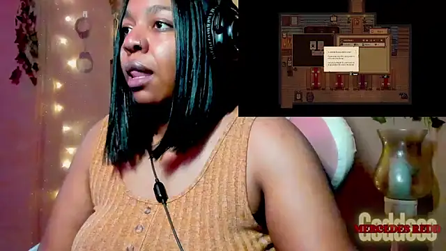 Goddess MercedesRedd online show from June 15, 2:08 pm