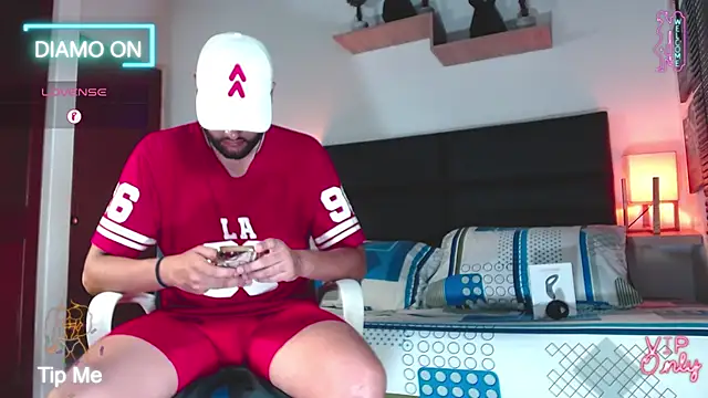 Snapshot of daniel_hunther chatting on March 17, 2:09 pm daniel hunther online show from March 17, 2:09 pm