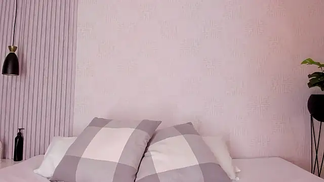 Snapshot of ManuelaMontes_ chatting on March 25, 11:38 am ManuelaMontes online show from March 25, 11:38 am