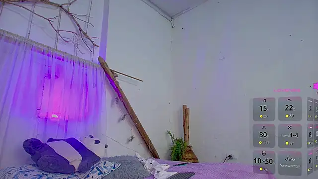 marianafoxx  online show from March 8, 1:37 pm