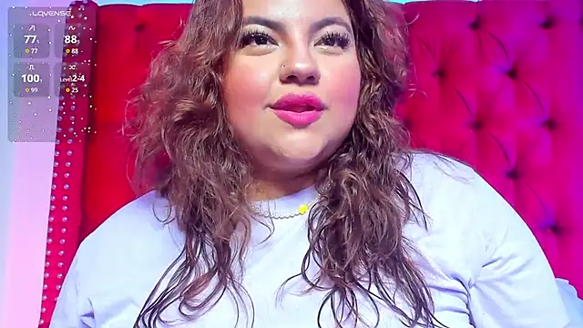 Snapshot of SunnyHoney_ chatting on March 12, 12:33 pm SunnyHoney online show from March 12, 12:33 pm