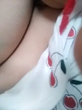 Snapshot of Sakora-34 chatting on April 2, 8:01 am Sakora-34 online show from April 2, 8:01 am