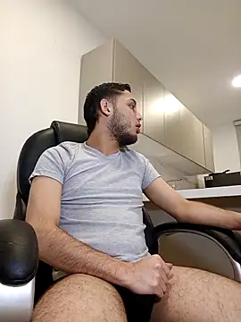 Snapshot of Billie_x33 chatting on March 27, 6:08 am Billie x33 online show from March 27, 6:08 am