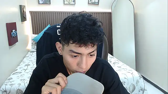 Snapshot of Ian_Mason chatting on March 31, 5:24 pm Ian Mason online show from March 31, 5:24 pm