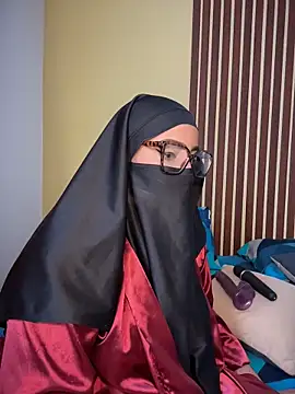 Chandra Yusef online show from March 5, 11:01 pm