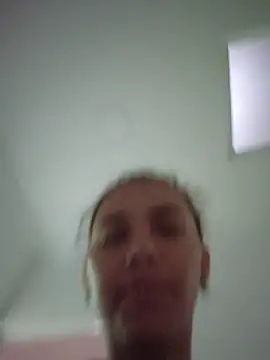 Snapshot of Isabella_Stark chatting on March 24, 11:37 am Isabella Stark online show from March 24, 11:37 am