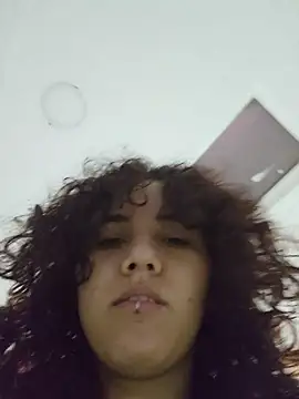 Snapshot of Isabella_Stark chatting on March 27, 11:32 am Isabella Stark online show from March 27, 11:32 am