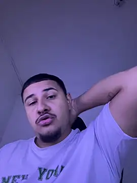 Snapshot of mateocollins1 chatting on March 10, 12:59 am mateocollins1 online show from March 10, 12:59 am