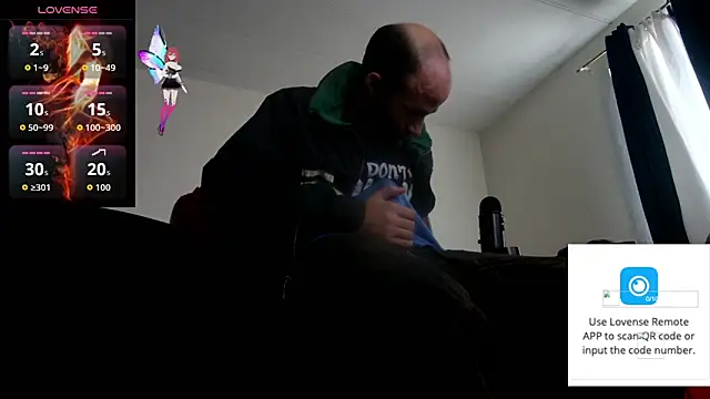 Snapshot of CirclingClass chatting on October 1, 4:46 pm CirclingClass online show from October 1, 4:46 pm