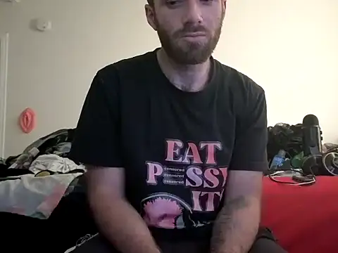 Snapshot of CirclingClass chatting on November 1, 12:12 am CirclingClass online show from November 1, 12:12 am