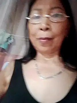 Sky-rain98 online show from March 16, 8:24 pm