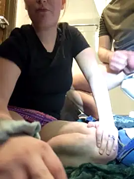 Snapshot of luckilyfound4 chatting on March 17, 12:04 am luckilyfound4 online show from March 17, 12:04 am