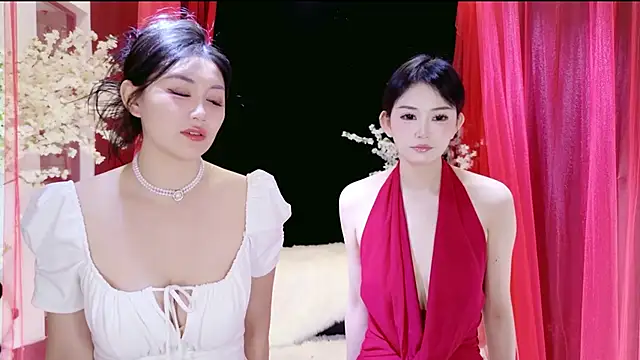 Banana-Milk69 online show from May 10, 1:22 am