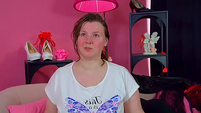 MelodyMoores online show from May 8, 6:30 am