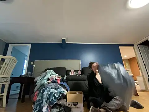 highimmaryjane online show from April 1, 11:44 am