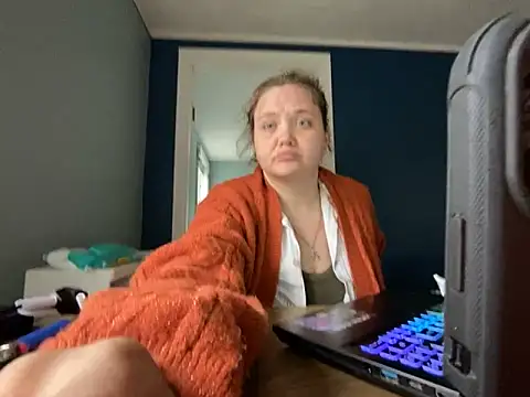 highimmaryjane online show from May 14, 6:47 pm