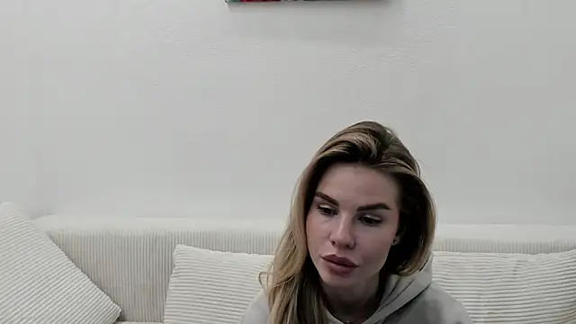 MollyCem online show from March 22, 6:44 pm