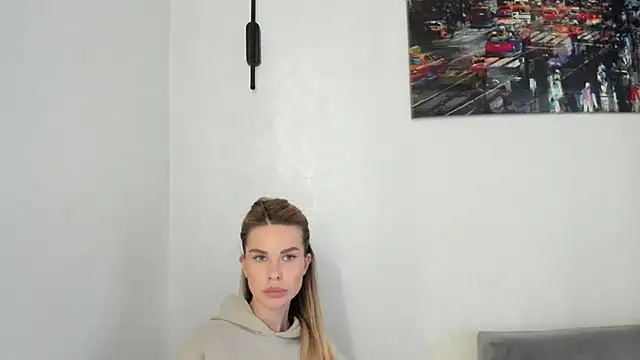 MollyCem online show from April 4, 4:37 pm