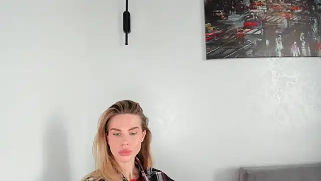 MollyCem online show from April 5, 4:26 pm