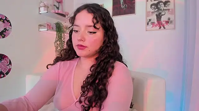 Snapshot of Ally_belle chatting on July 3, 7:09 pm Ally belle online show from July 3, 7:09 pm